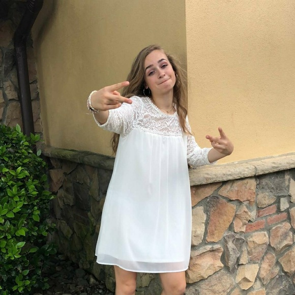 Meet your Posher, Ruthie - Picture 1 of 1